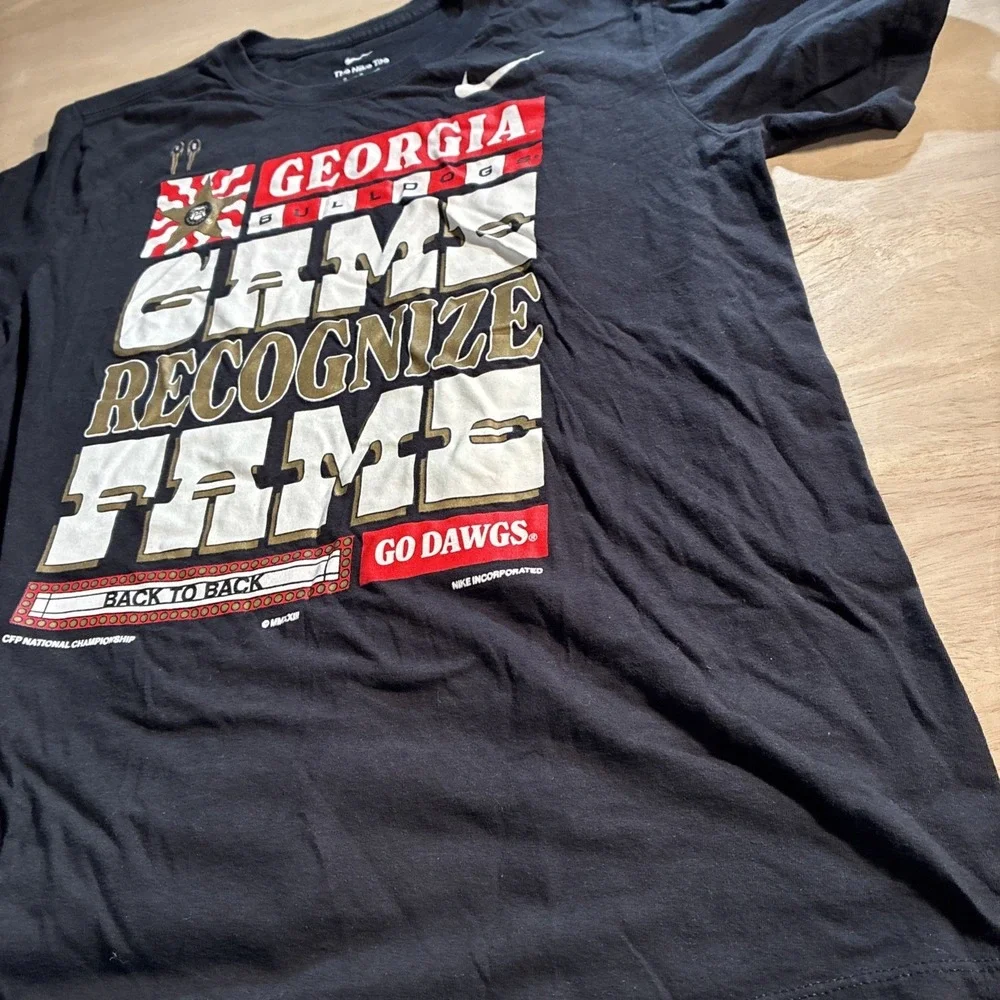 Georgia Bulldogs T-Shirt Mens Size M Black Locker Room Nike Game Recognize Fame